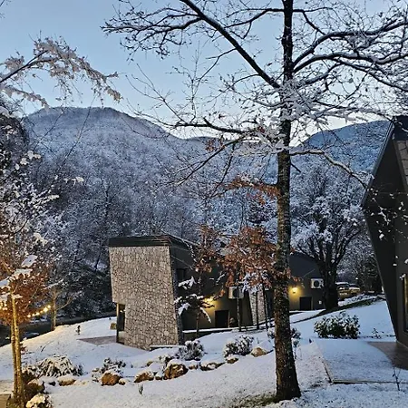 Outdoor Bosnia Adventure 科尼茨